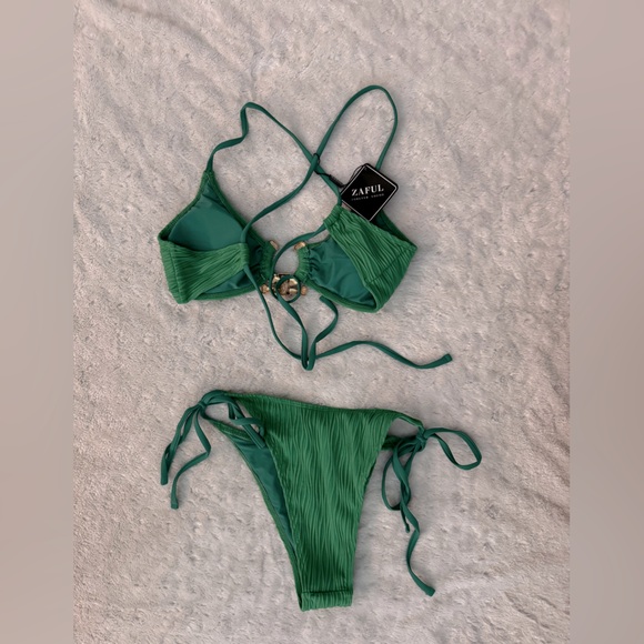NWT- ZAFUL textured Green Gold Embellished Bikini Set - Picture 2 of 14